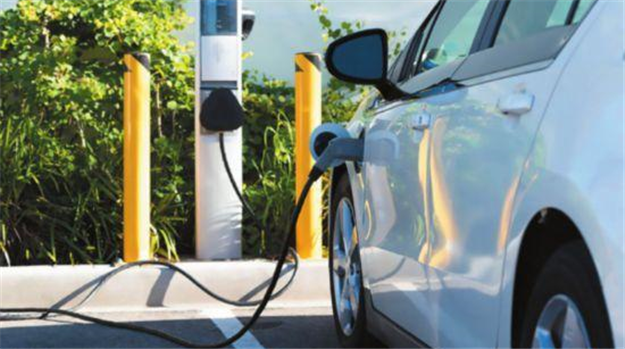 New energy car subsidized policy slowly stepping to charging piles